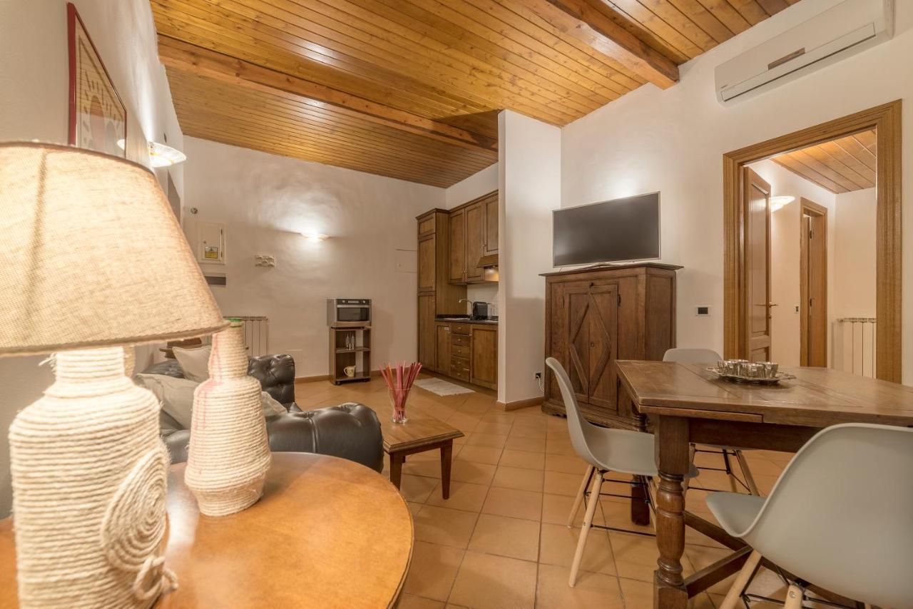 Borghese Roomy Flat Apartment Rom