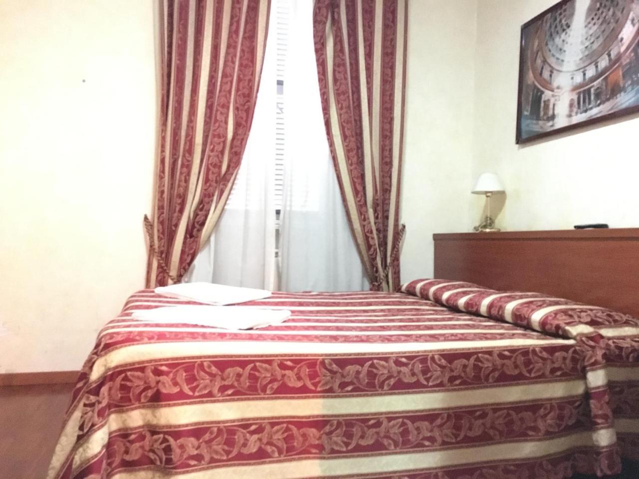 Toffa Place In Hotell Roma