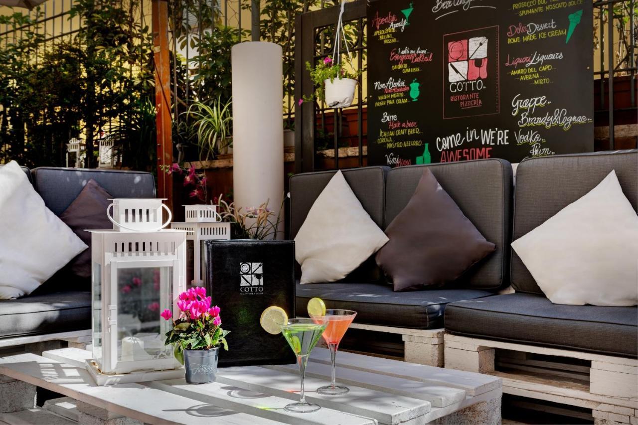 Dharma Luxury Hotell 4*