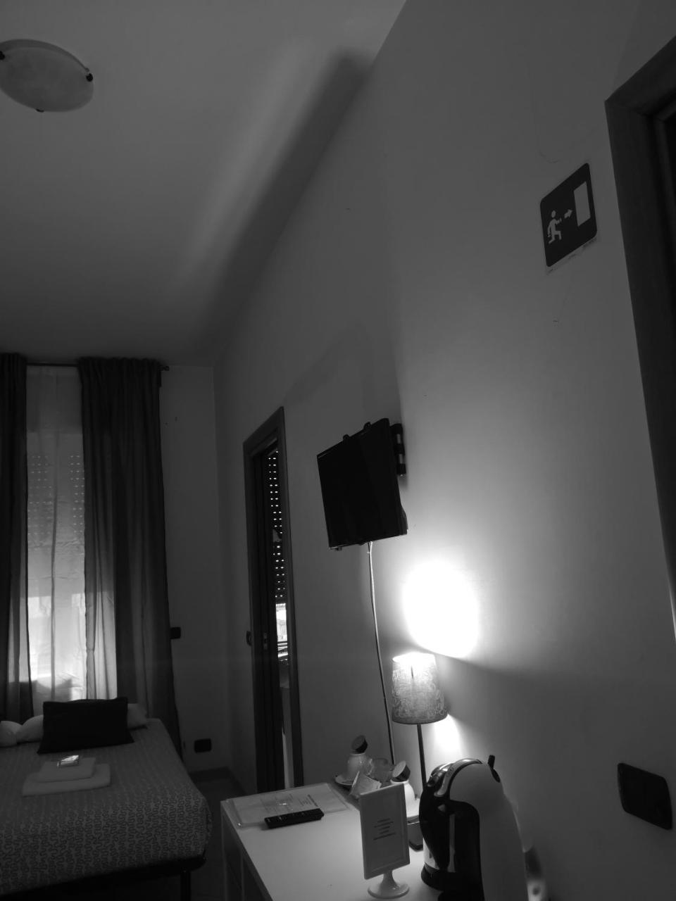 Casa de hóspedes Suites Holiday Rooms *