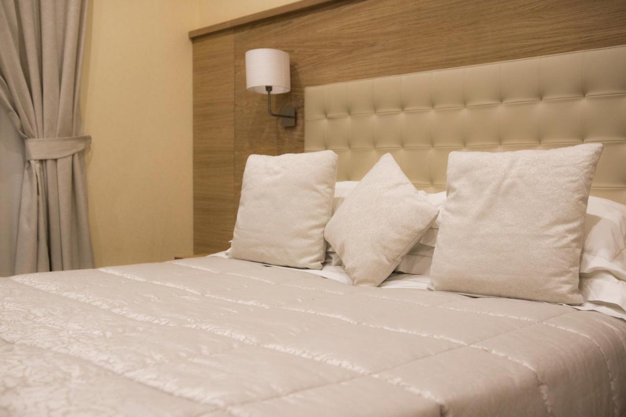 Hotel Esposizione Palace 2*