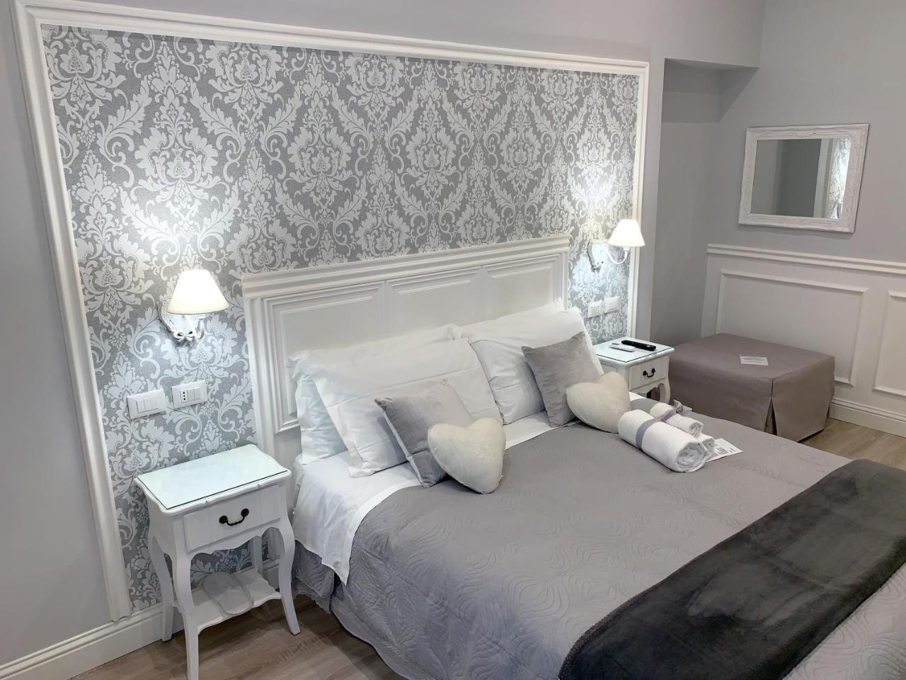Charme & Chic Roma