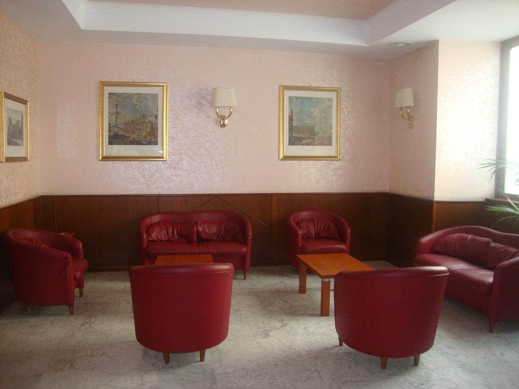 Hotel Primus 3*