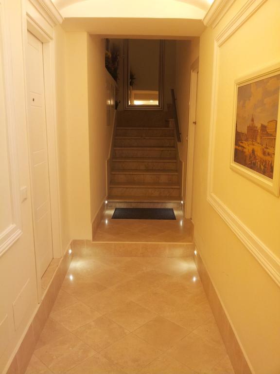 Hotel Navonapt 3*