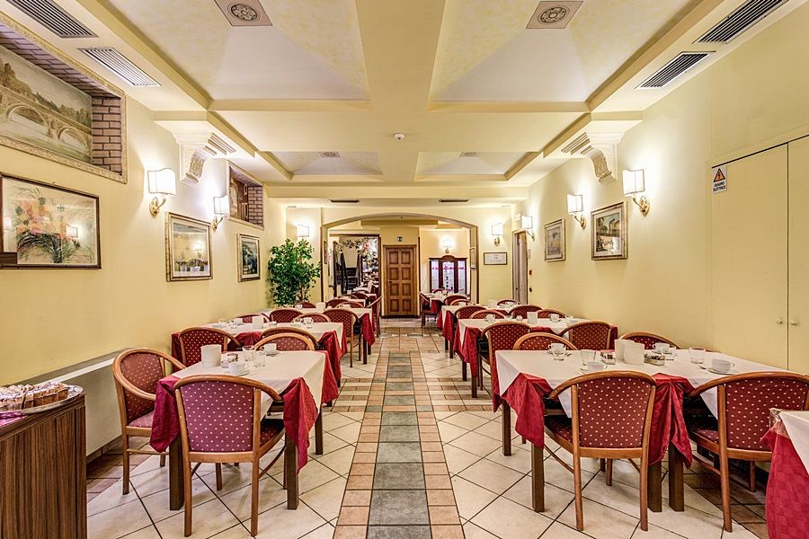 Al Manthia - Gruppo Trevi 4* Roma
