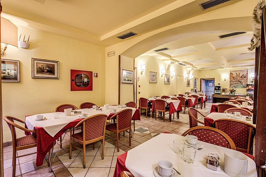 Al Manthia - Gruppo Trevi Hotel 4*
