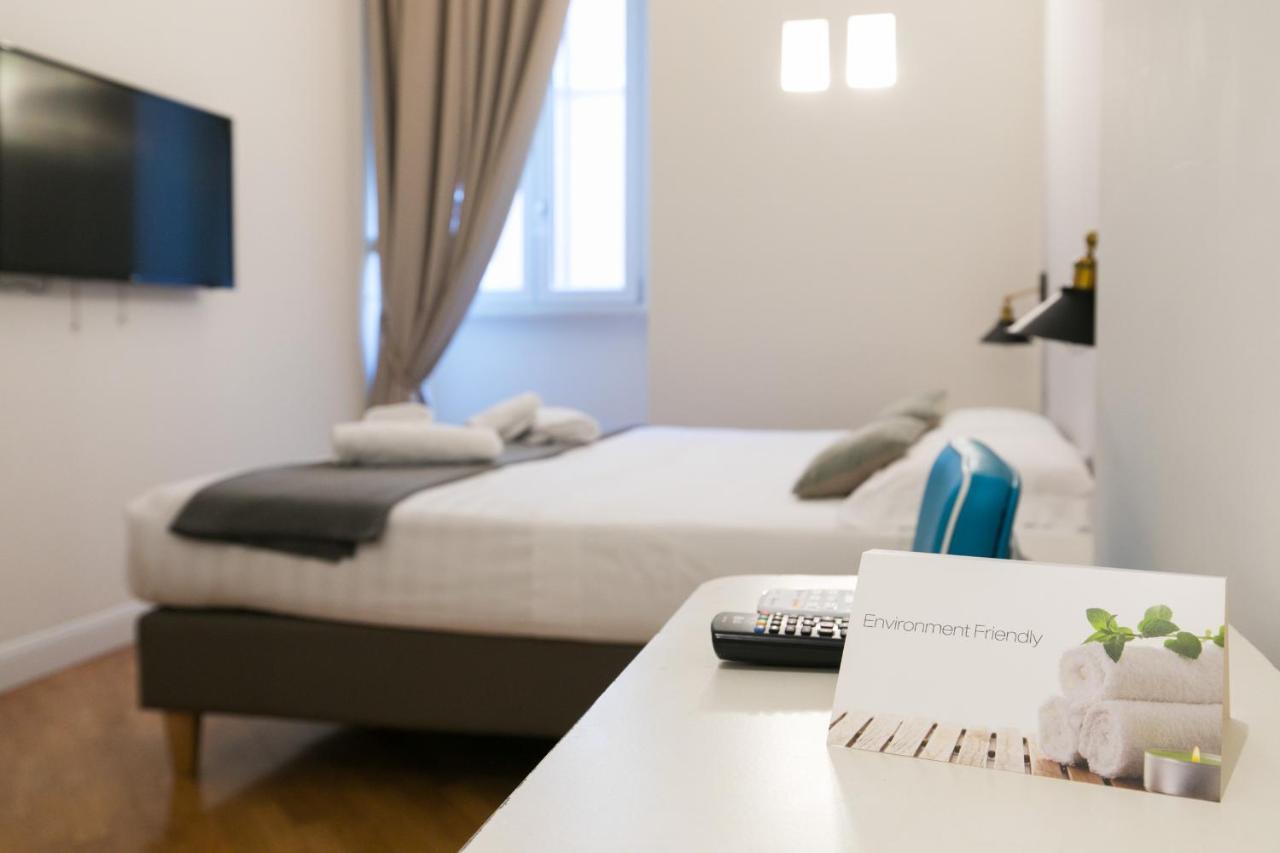 Trevi Contemporary Pensión Roma