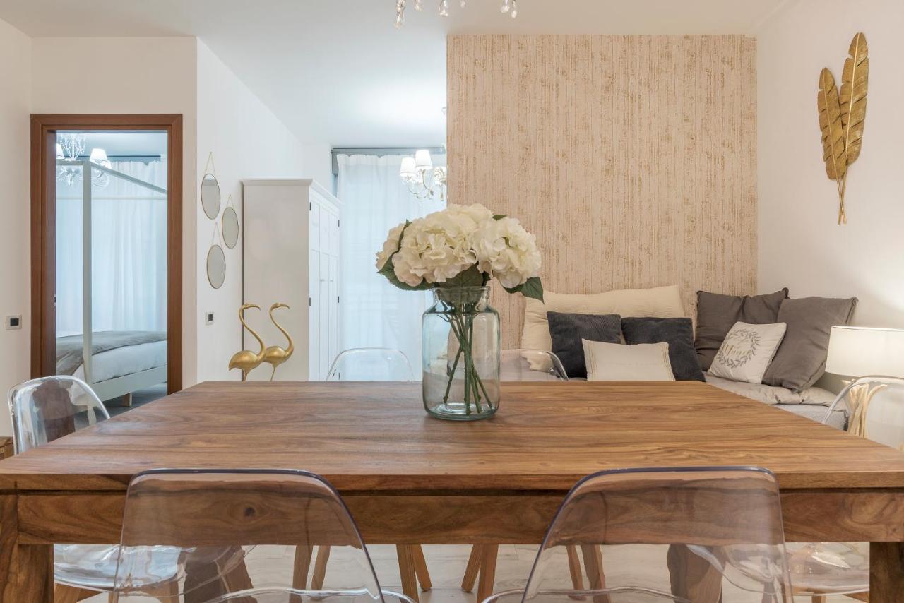 Vatican Luxury 2bd 2ba Appartamento