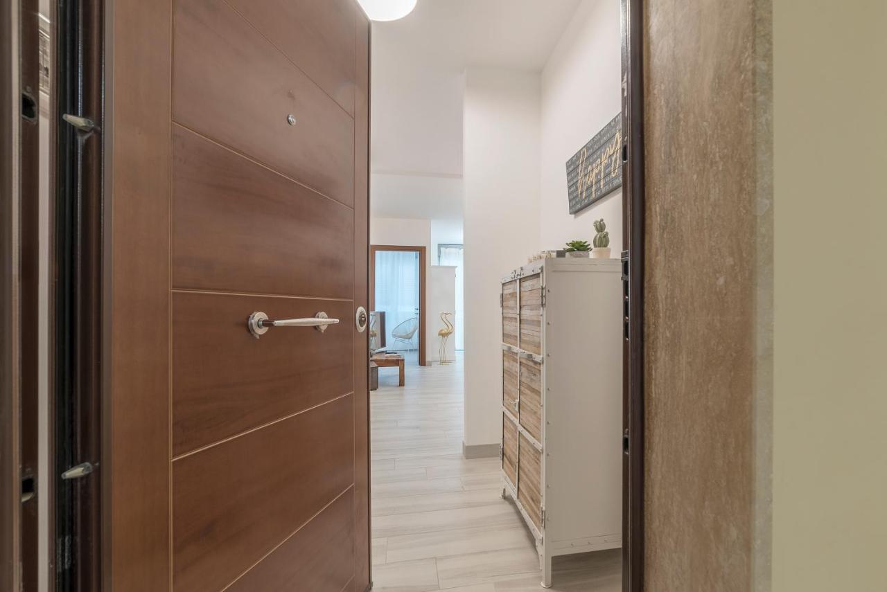 Vatican Luxury 2bd 2ba Roma
