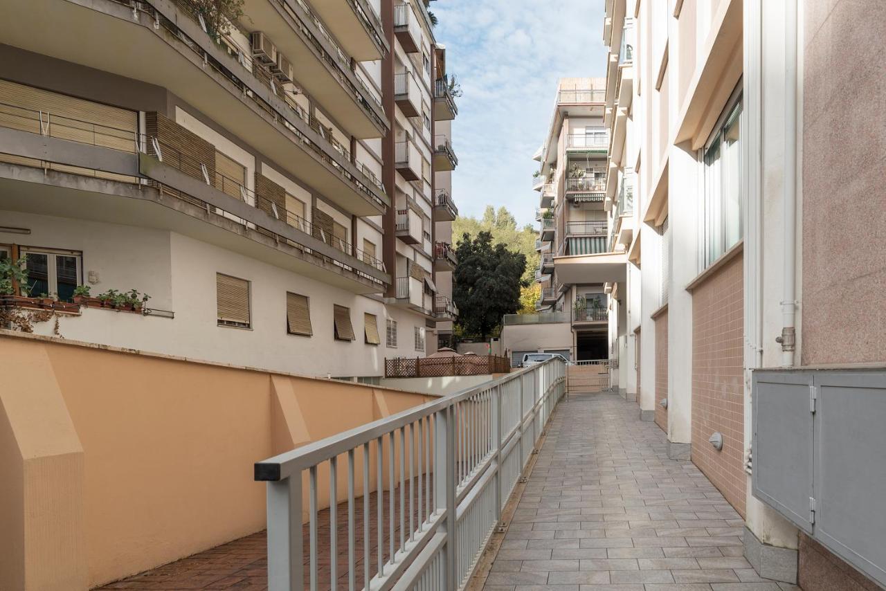 Vatican Luxury 2bd 2ba Roma