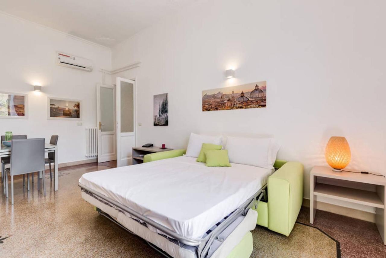 Bright And Modern 2 Bed Flat In Prati Appartamento