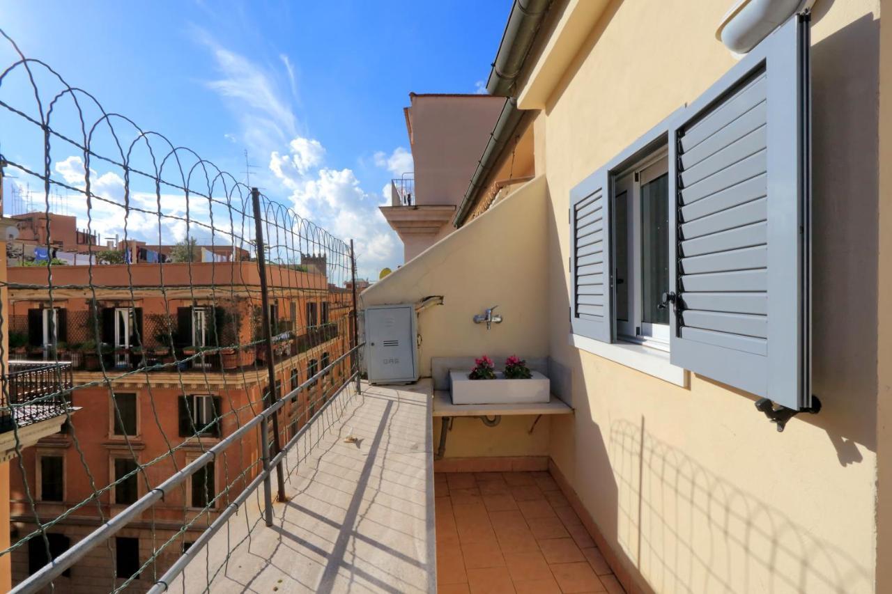 Monti Charming - Short Let Service Apartamento Roma