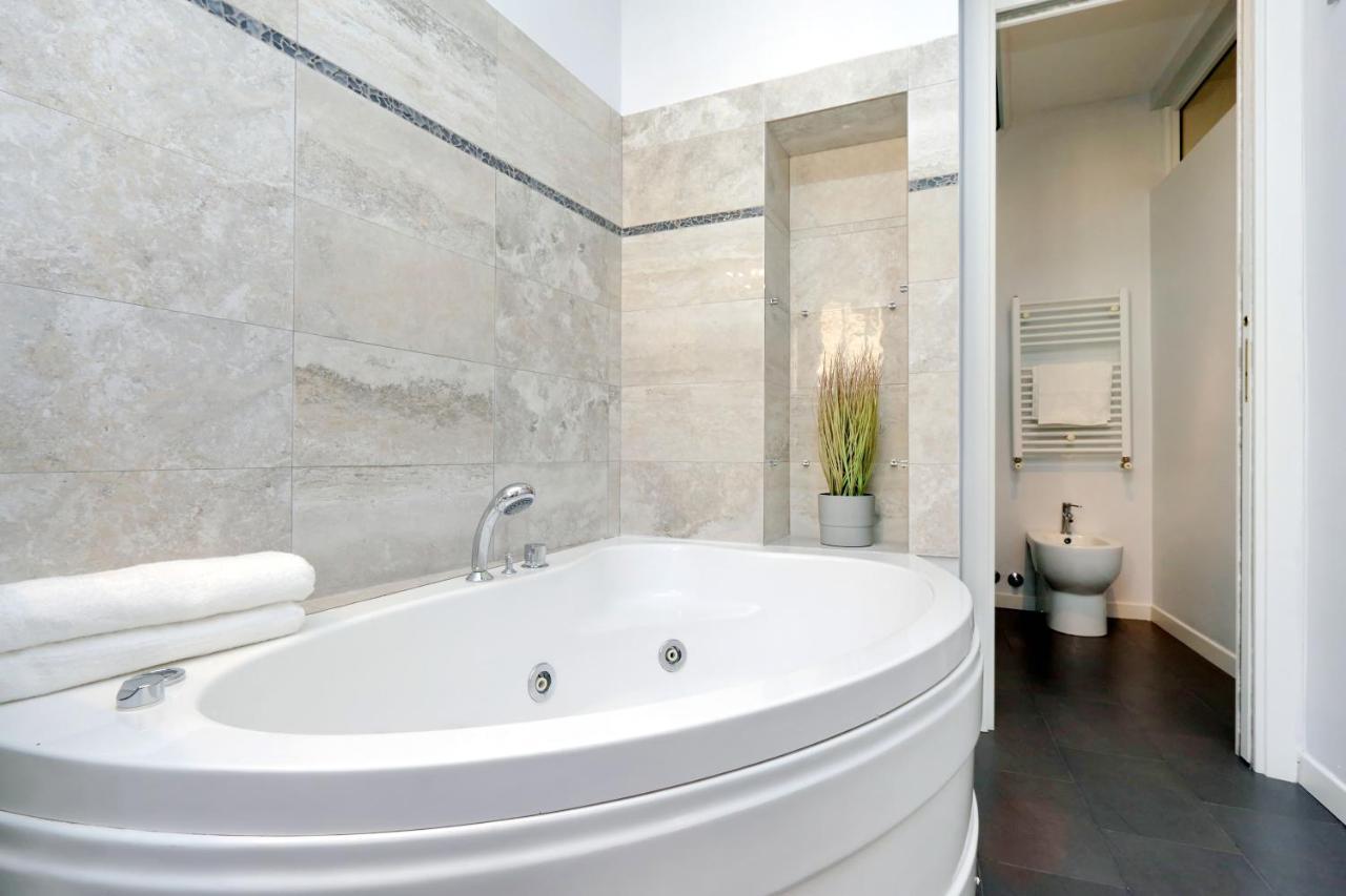Monti Charming - Short Let Service Apartamento Roma