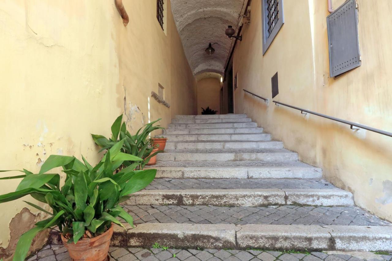 Apartamento Monti Charming - Short Let Service