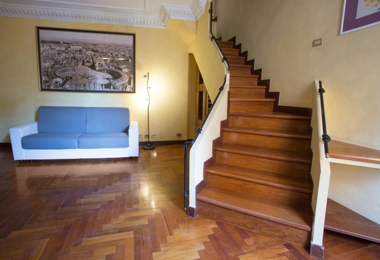 Appartamento Vatican Borgo Pio 203 *