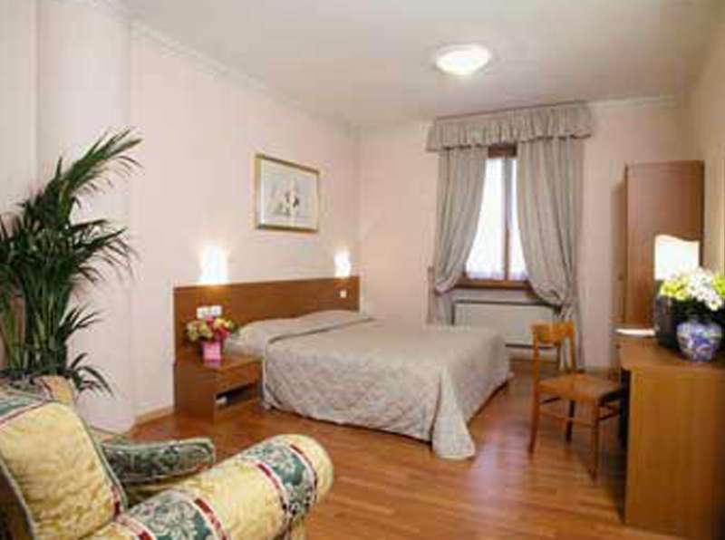 Hotel Flower Garden Rom