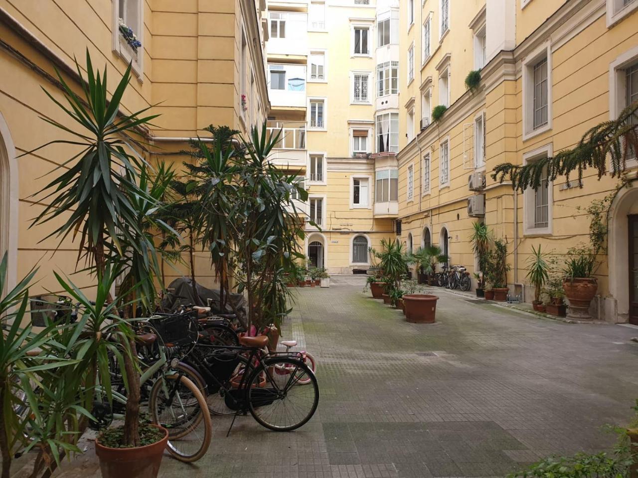 111 Coladirienzo - By Ad Affittacamere Roma