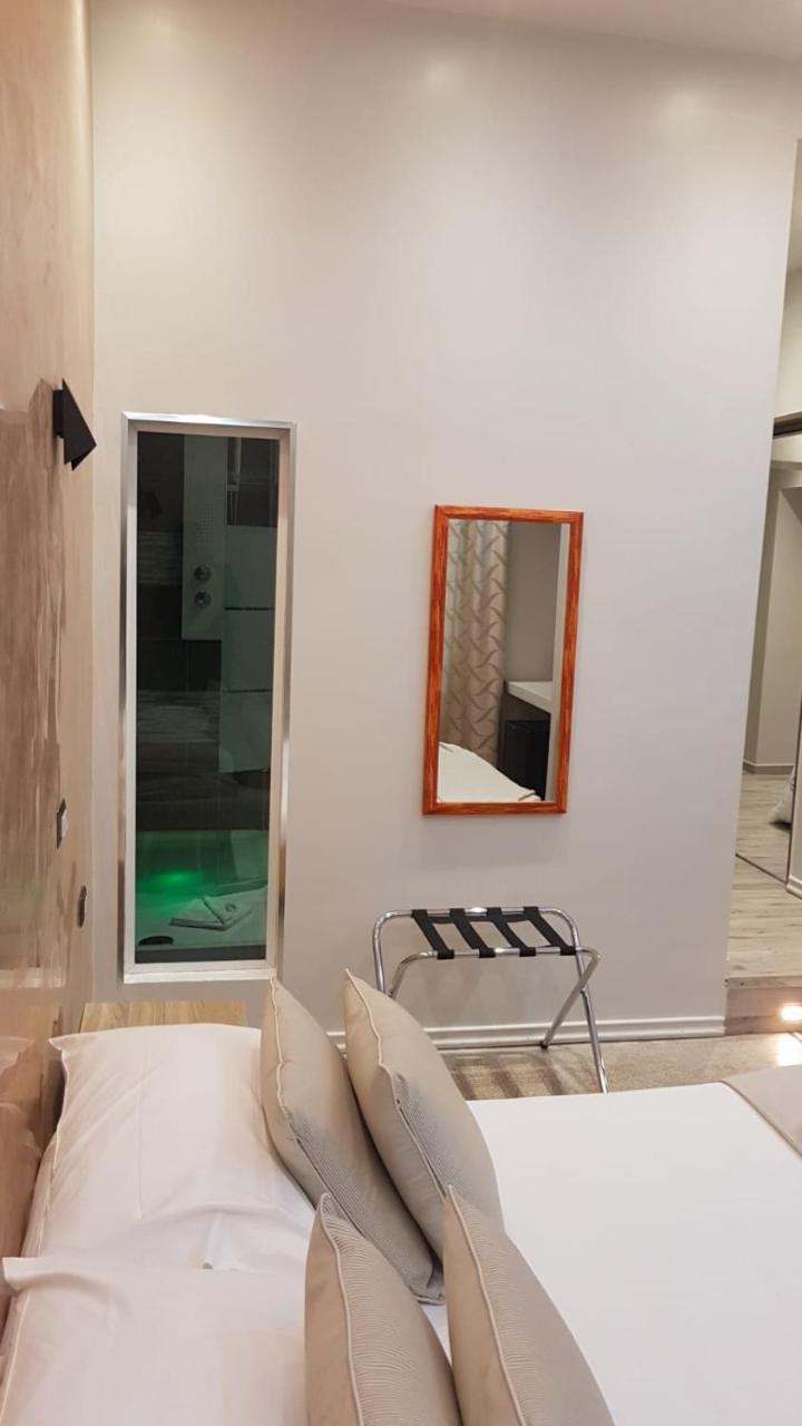 Collina 2* Rom