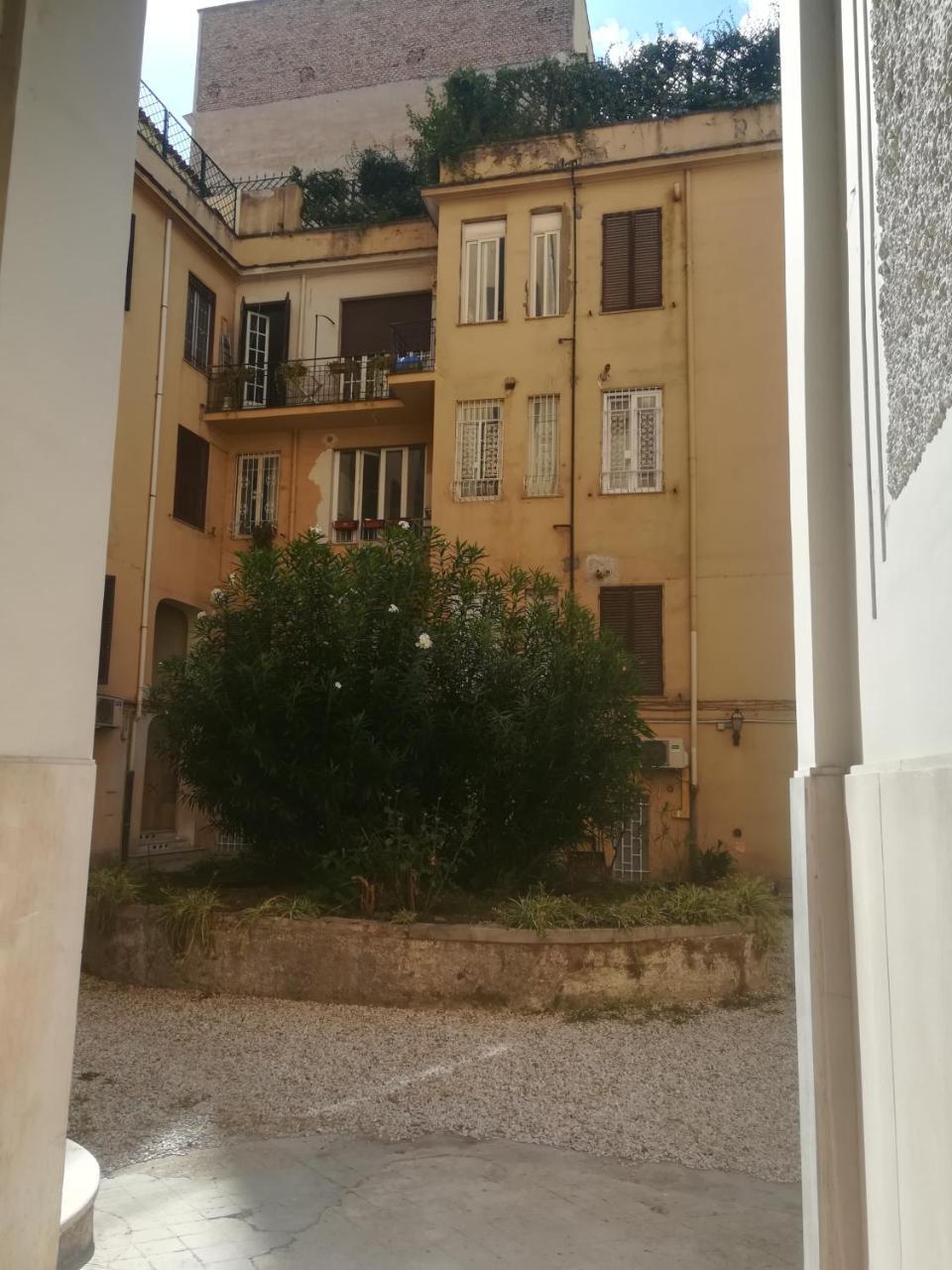 Maison Maneli Pensión
