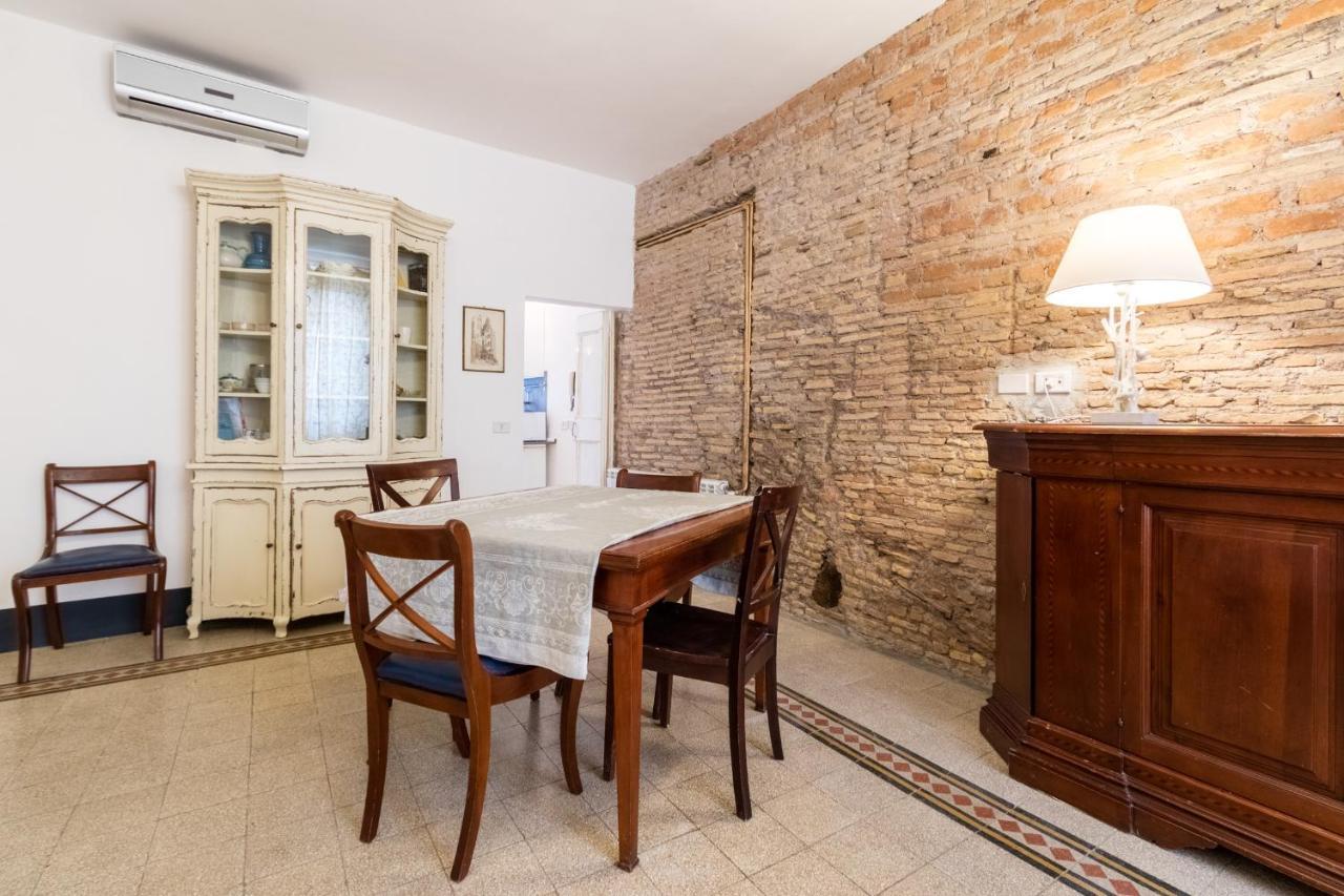 Apartment Tetti Di Piazza Navona Rom