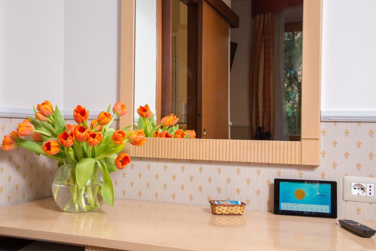 Hotell Arco Di Travertino Roma