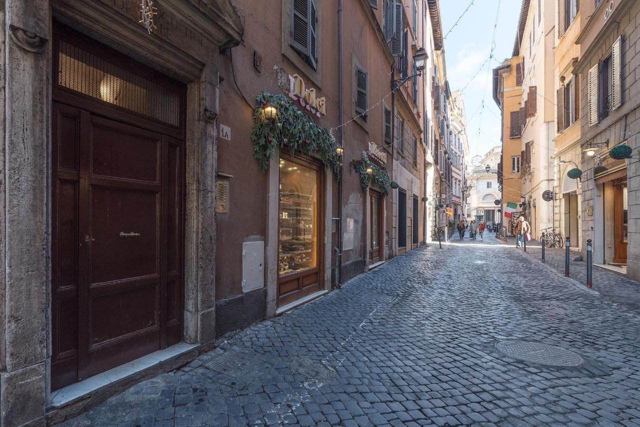 Montecitorio & Pantheon Stylish Flat