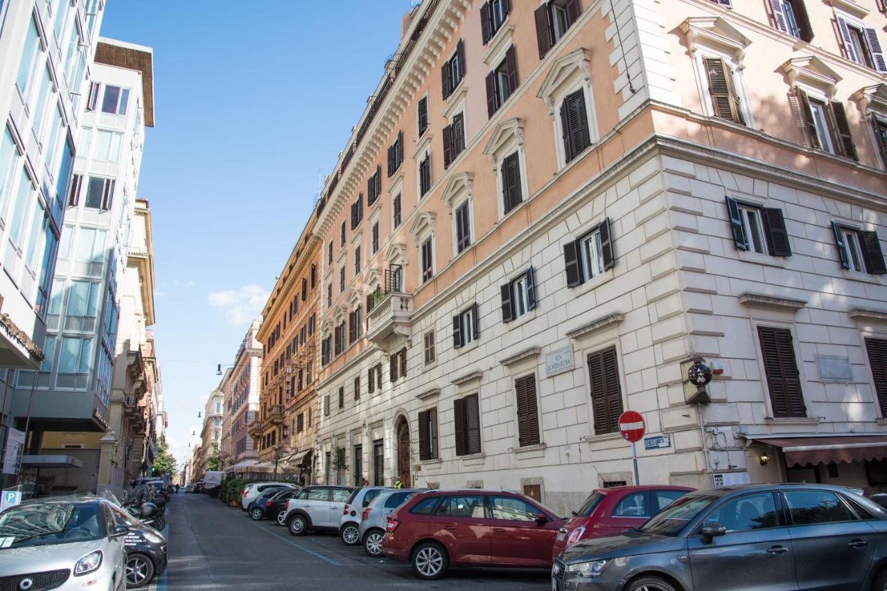 Lombardia40 Luxury Casa de hóspedes Roma