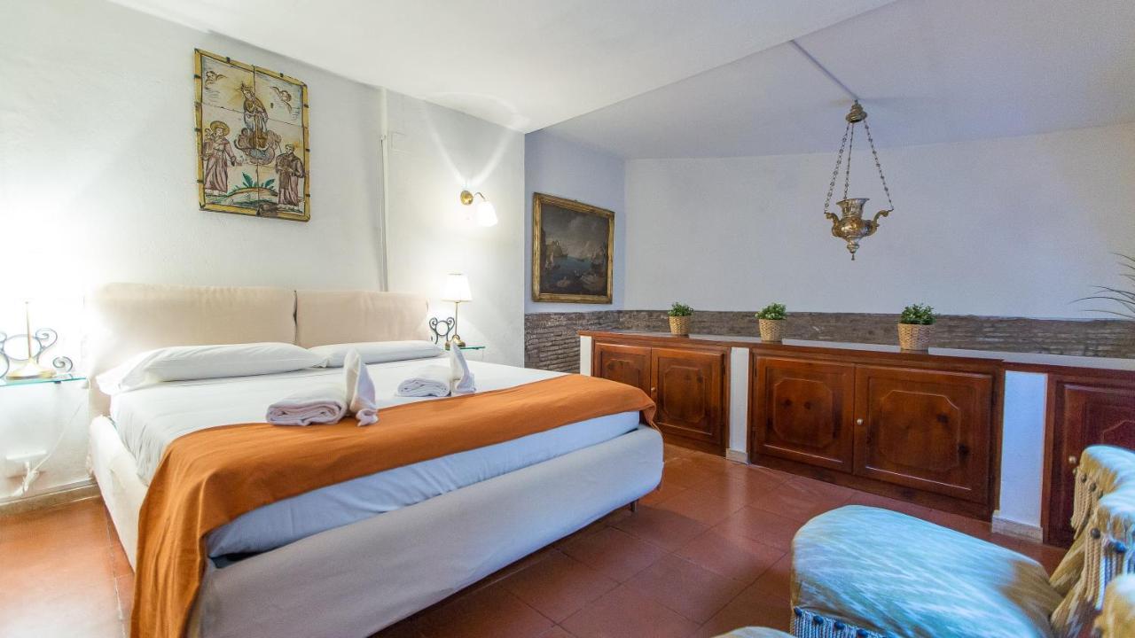 In Arco Della Ciambella Apartment Rome