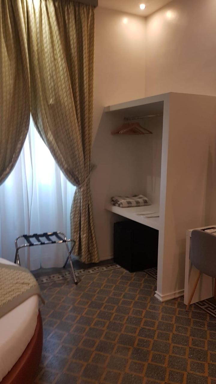 Collina 2* Rom