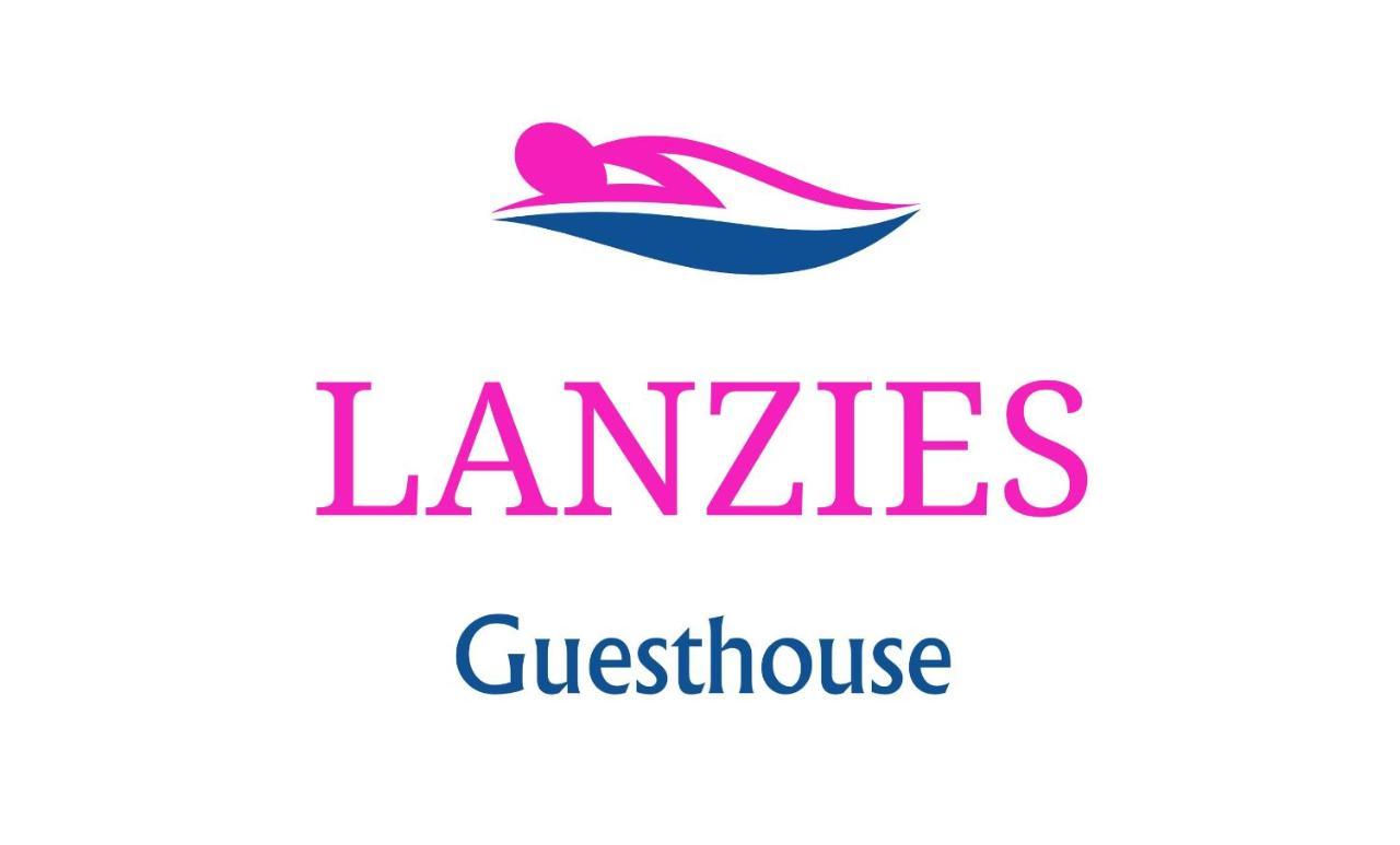 Lanzies Pensión *