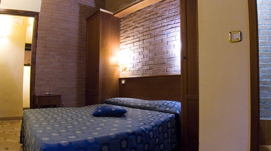 Antico Borgo Di Trastevere Hotel