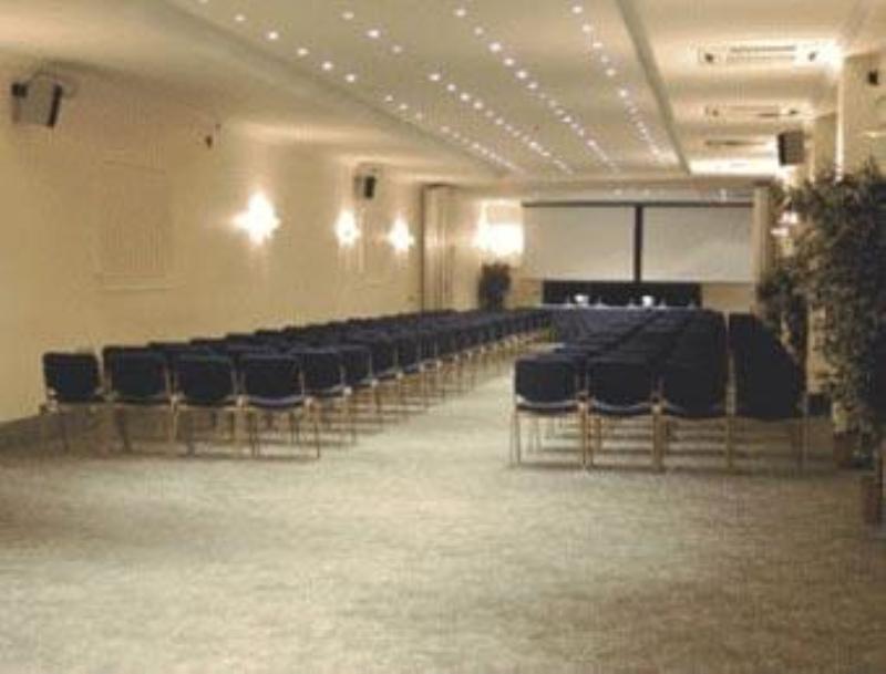 Hotel Summit 4*