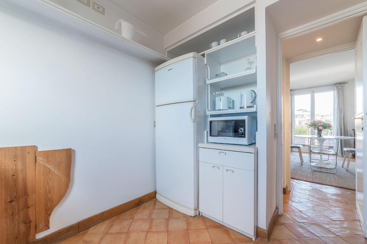 Apartment Paradiso Penthouse - Fromhometorome Rome