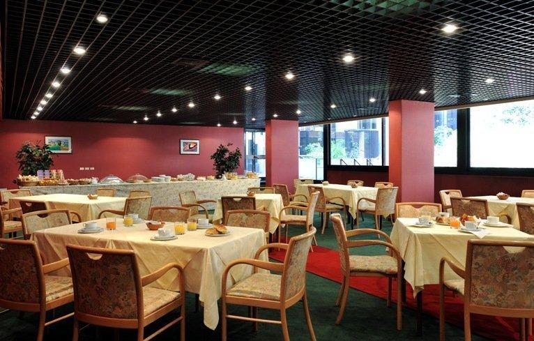 Mayfair Hotel 3*