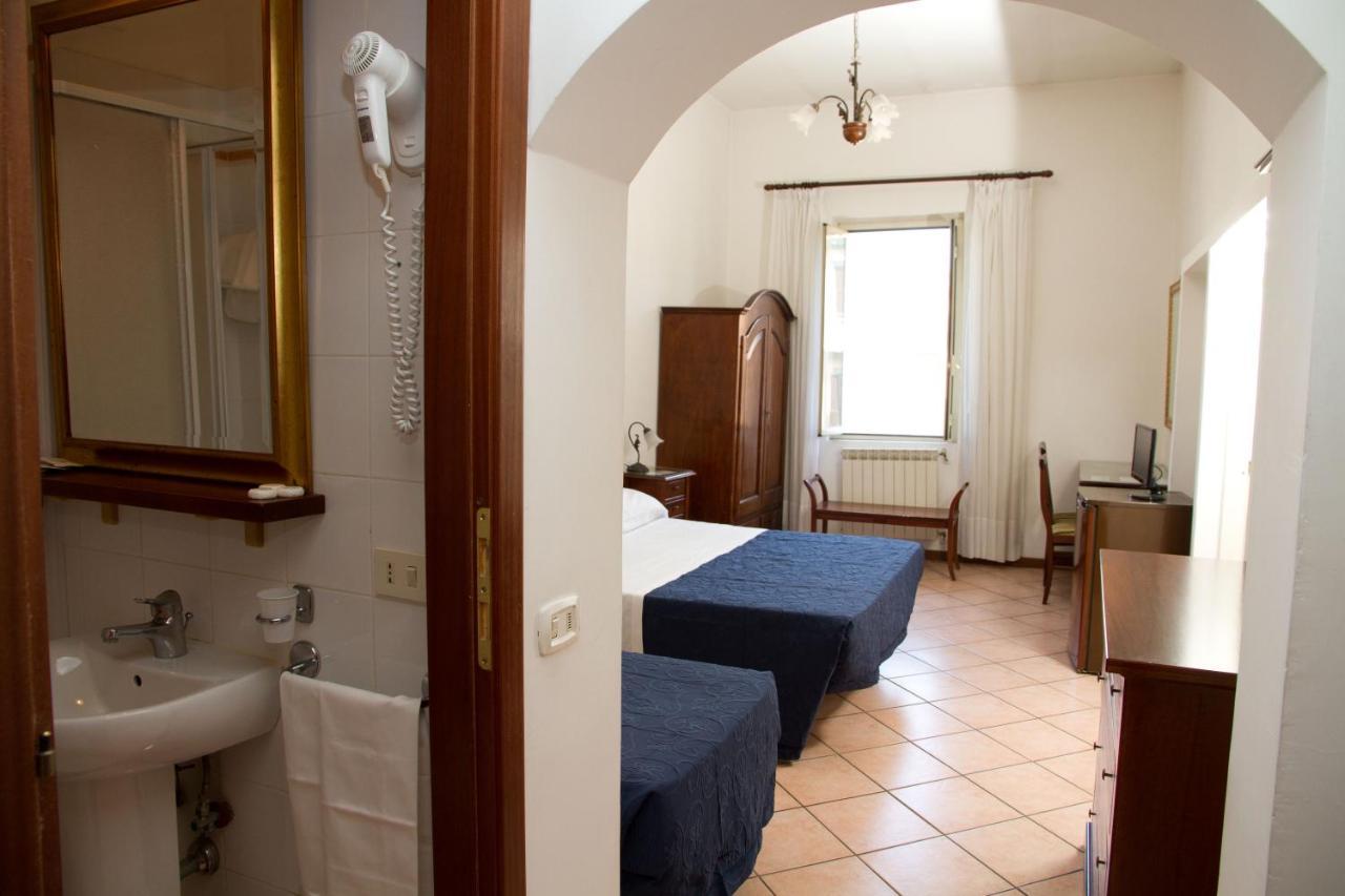 Gaudi Affittacamere 3*