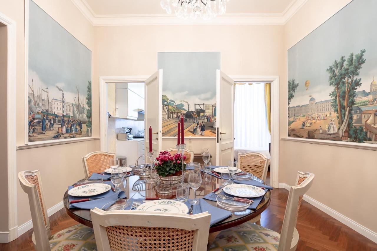 Colonna Traiana Apartment *