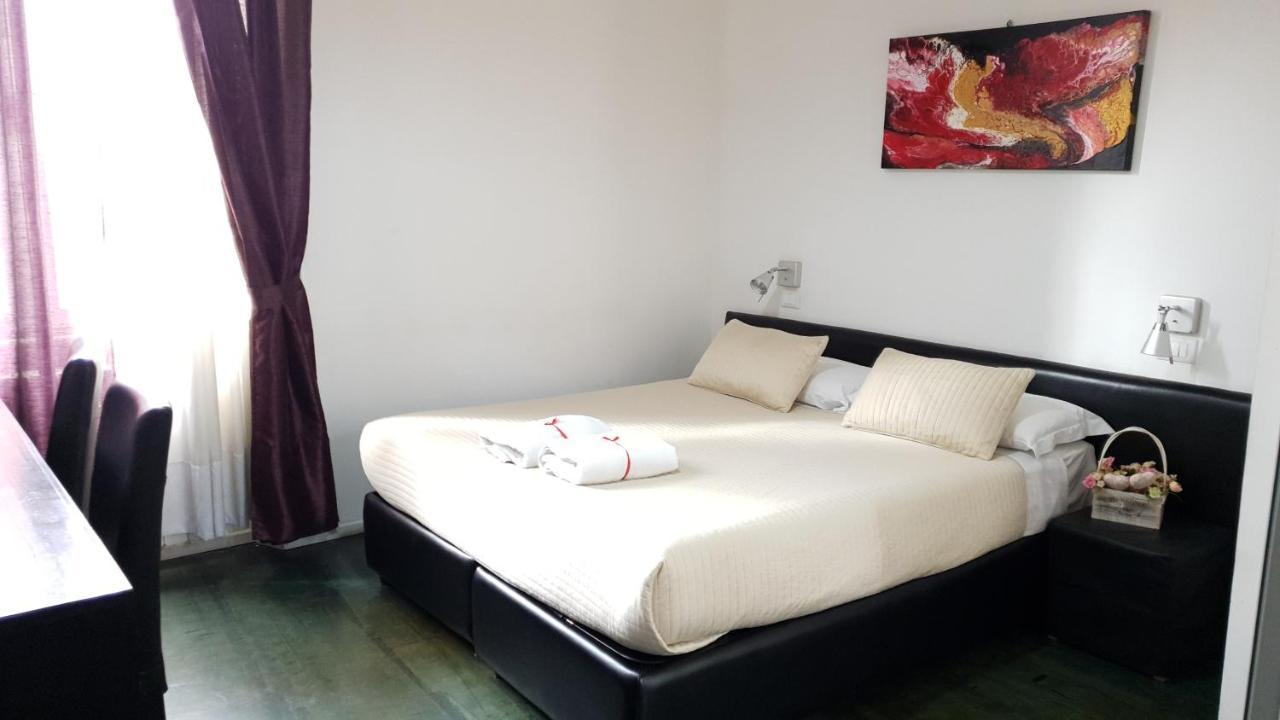 Casa de hóspedes Aparts 2*