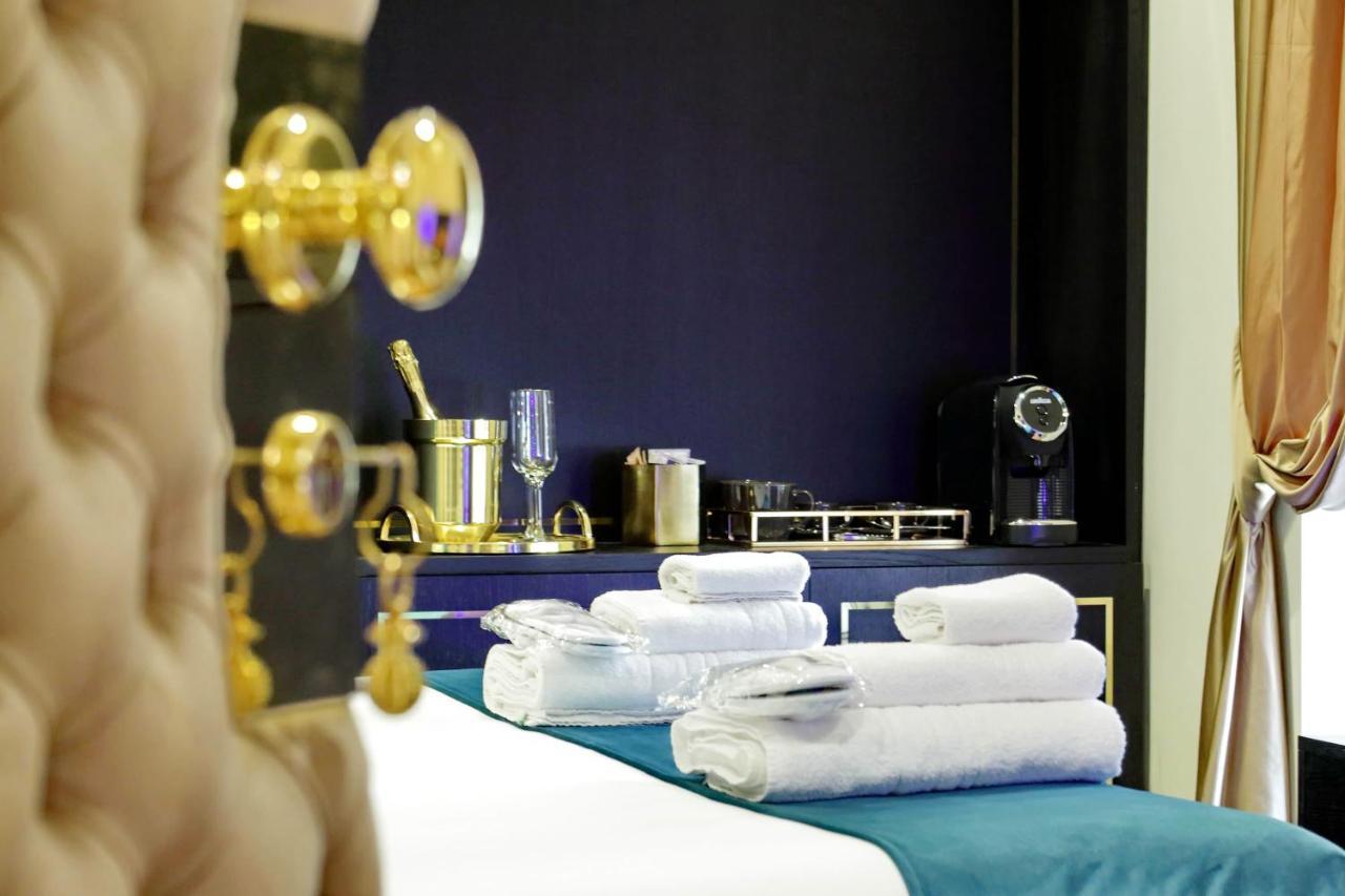 Spanish Hills Collection Luxury & Jacuzzi Affittacamere