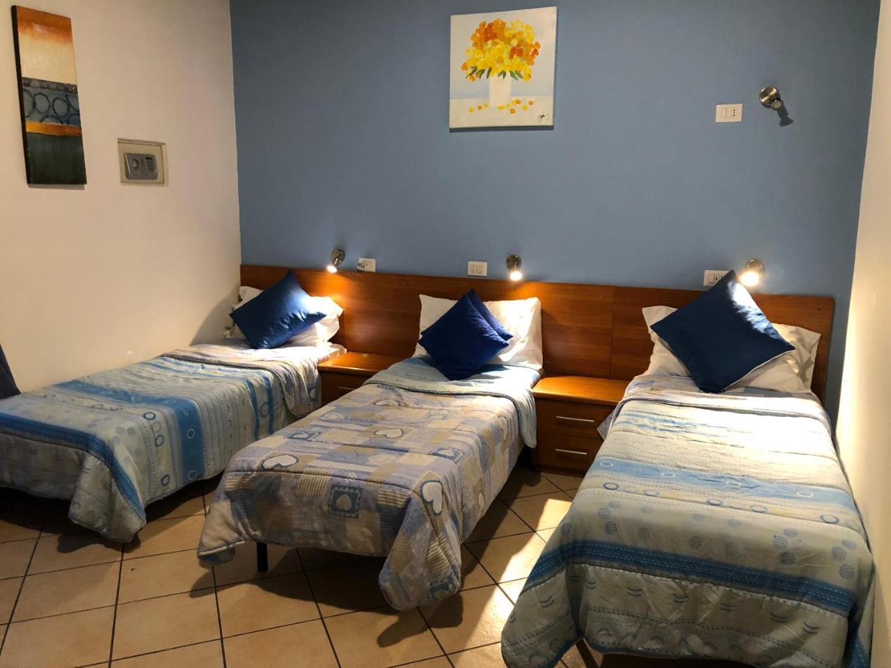 Freedom Traveller Albergue Roma