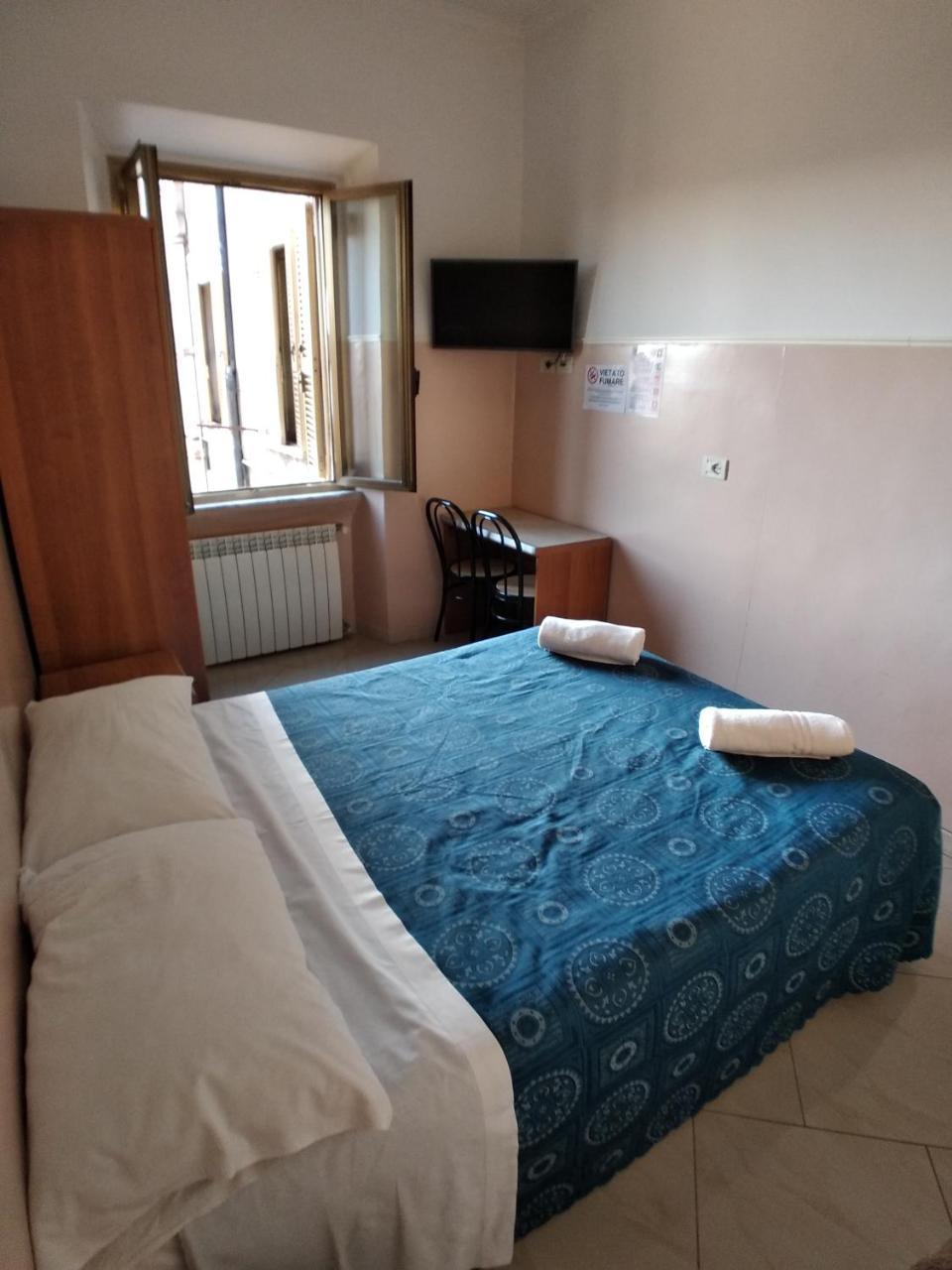 Cressy Hotel *