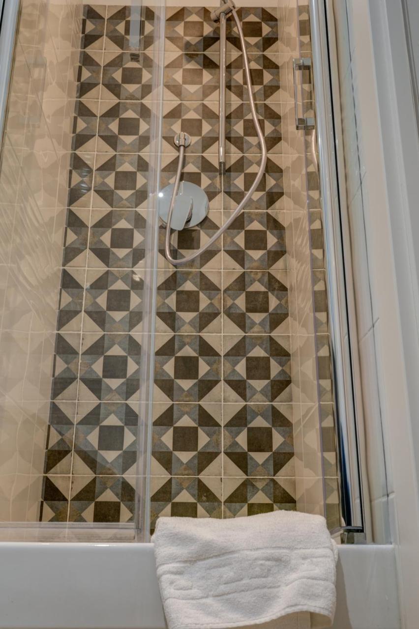 St. Peter Vatican Apartment *