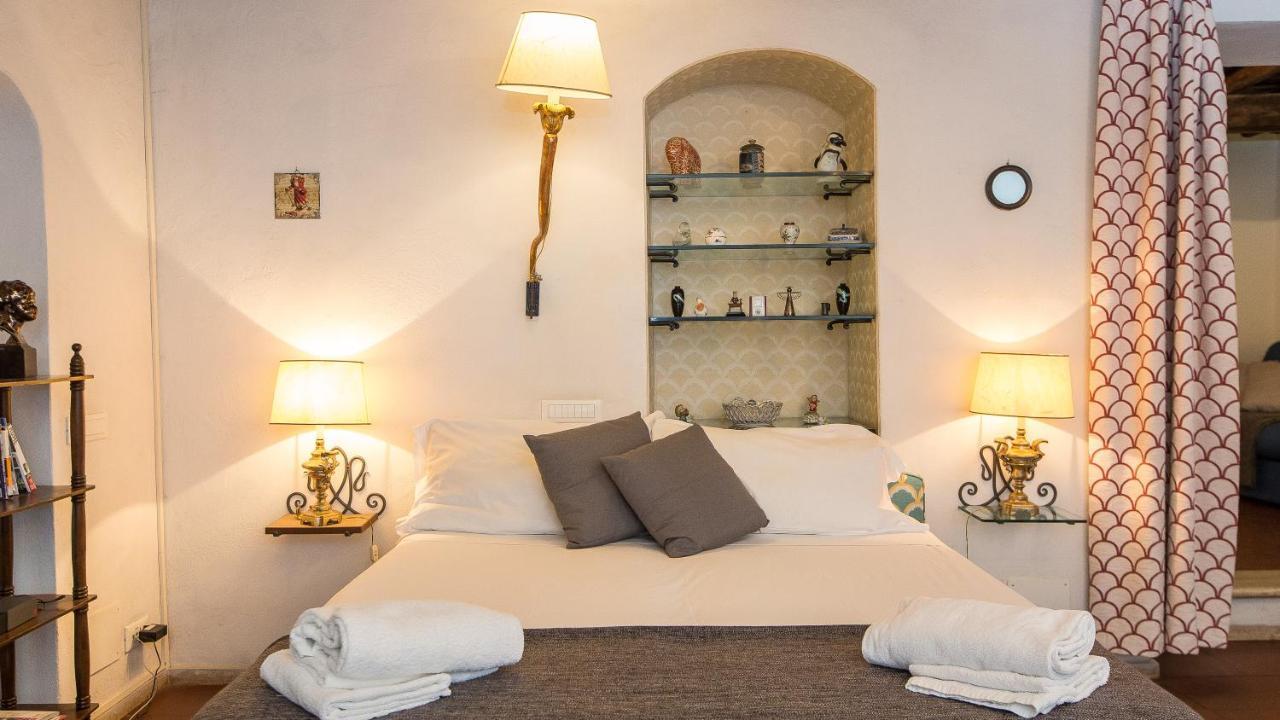In Arco Della Ciambella Apartment *