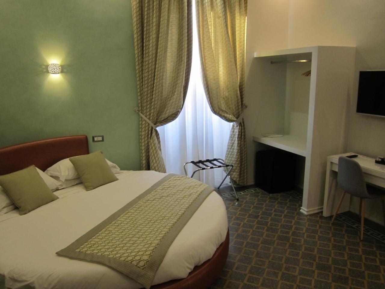 Collina 2* Rom
