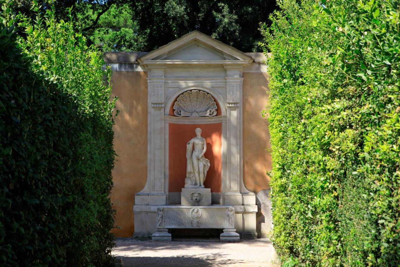 Rocco De La Hotell Roma