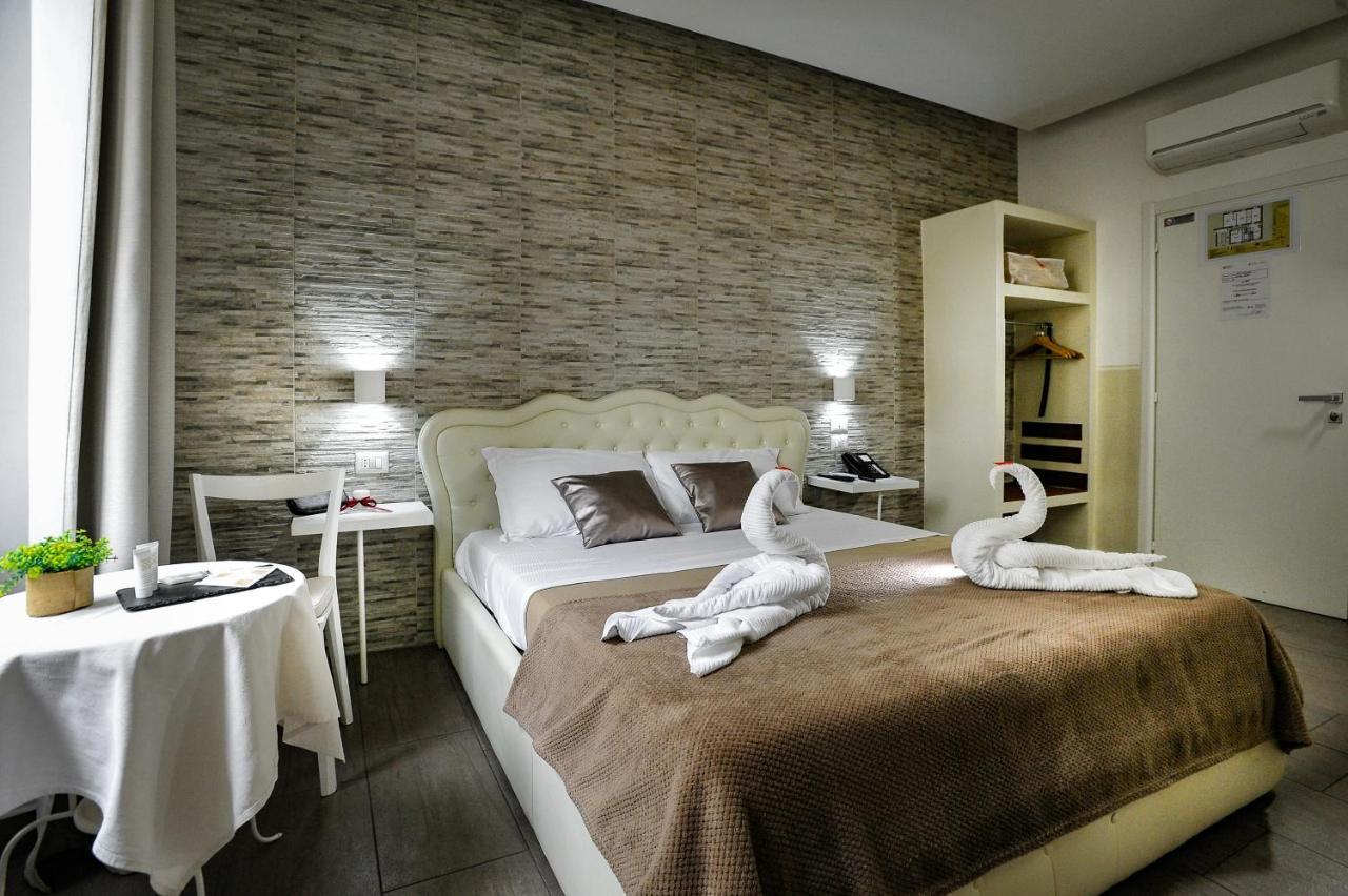 Domus Castroni Pompeo Magno 3* Rom