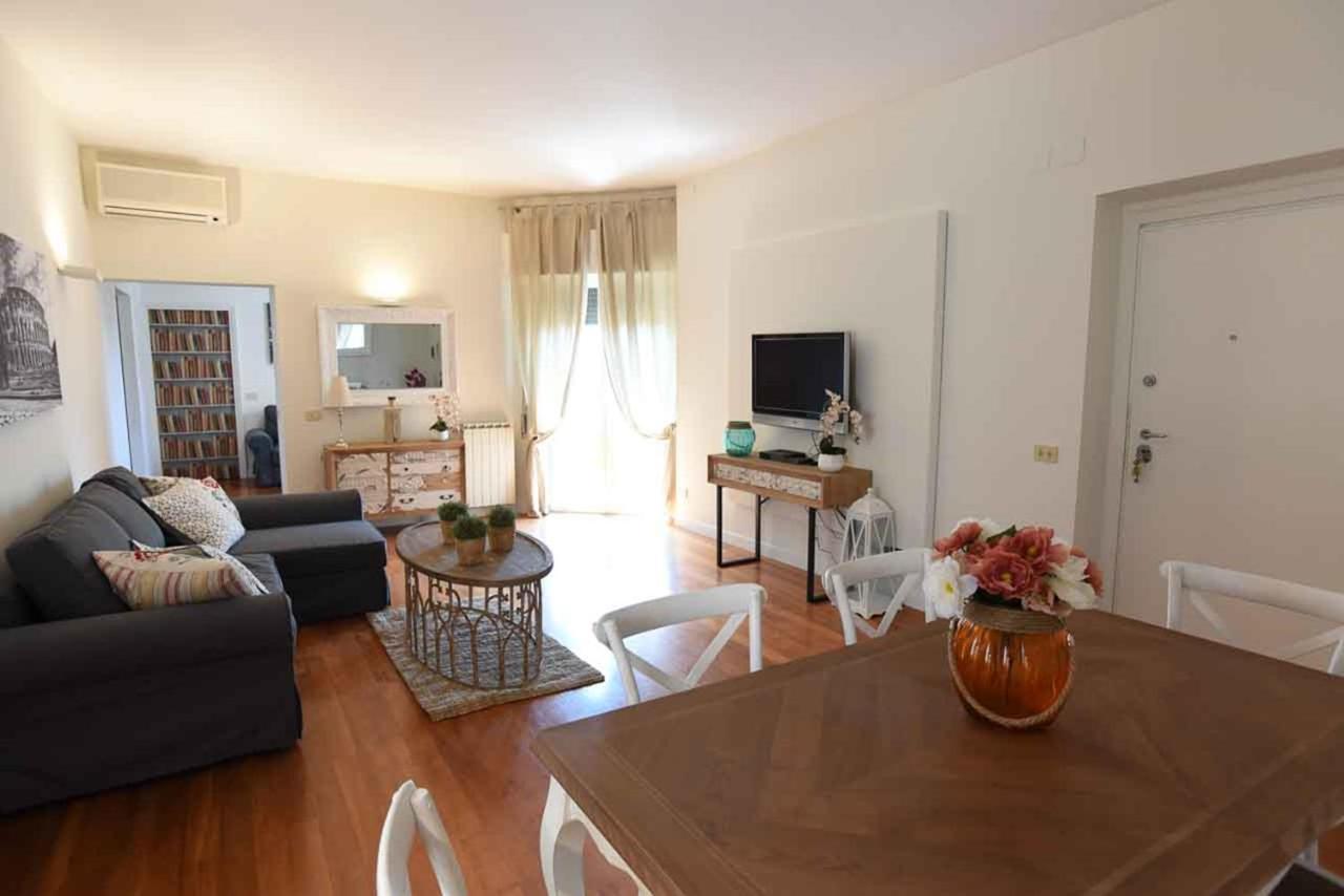 Romantic Flat Near Metro Flaminio Apartamento Roma