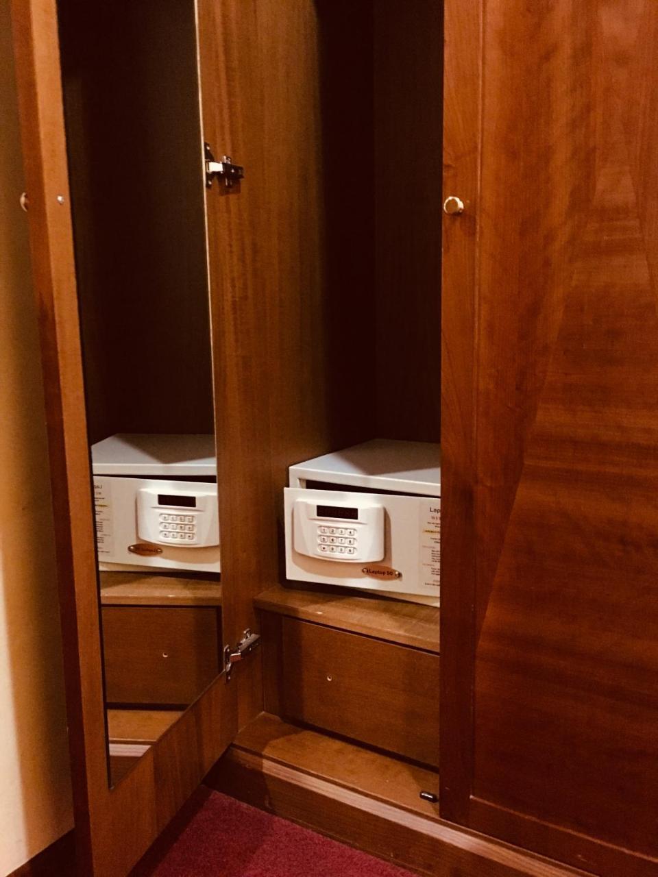 Hotel Hs 311 Roma