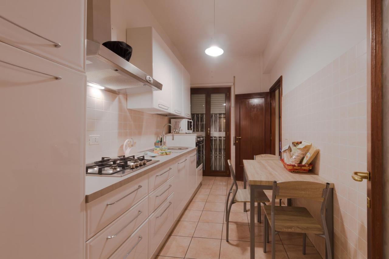 Aura Holiday House Roma