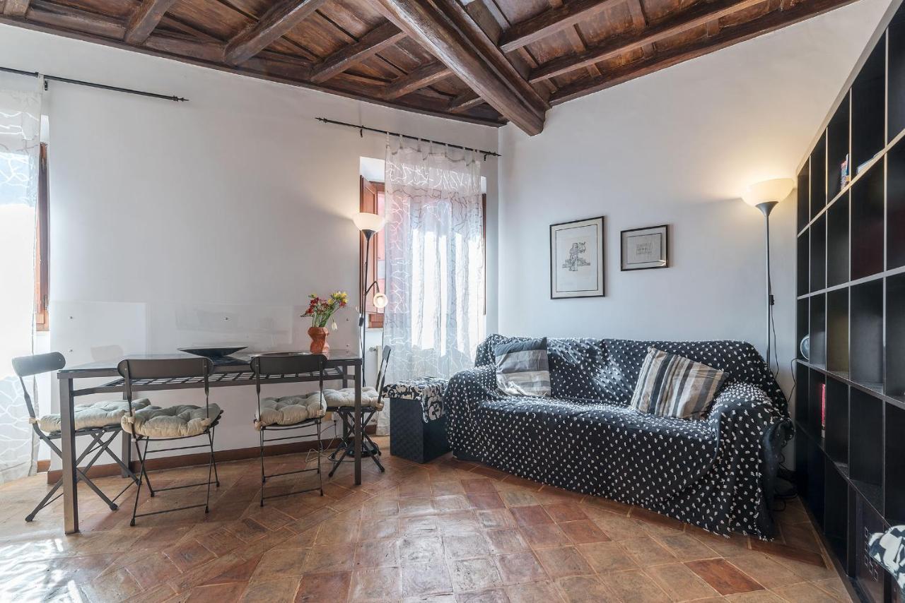 Apartamento Black White