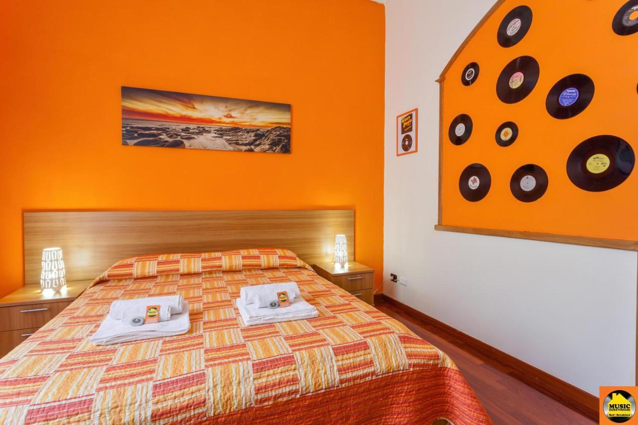 Music 5* Roma